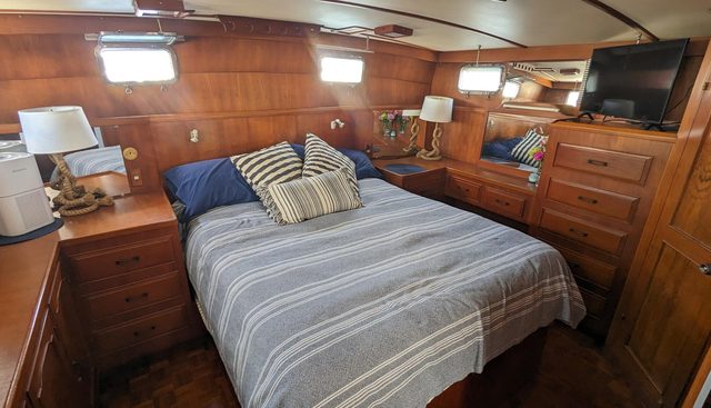 Sand and Stars yacht for sale 22