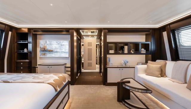 AURA yacht for sale 8