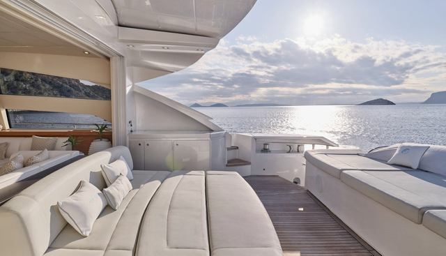 For Ever yacht for sale 9