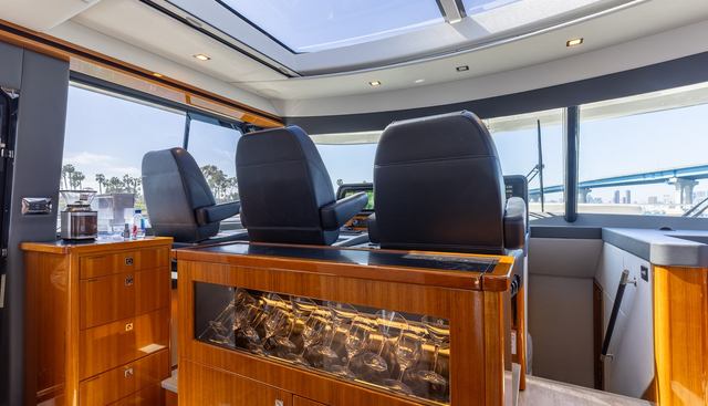 HERMOSA yacht for sale 17