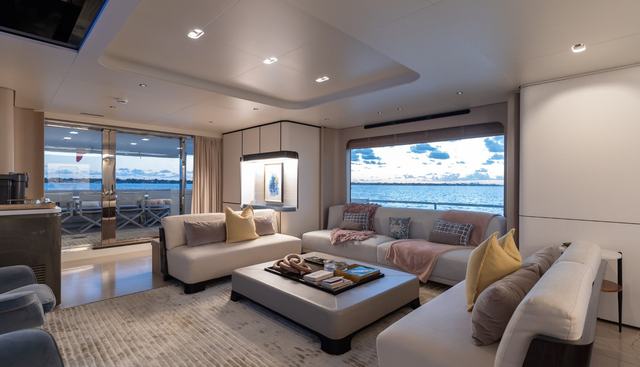 LA MAMA yacht for sale 8