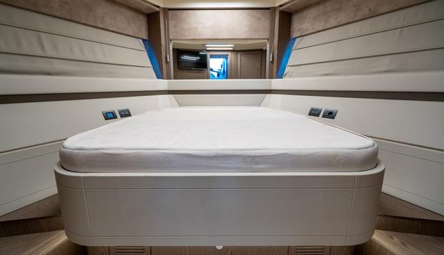 DUDU yacht for sale 40