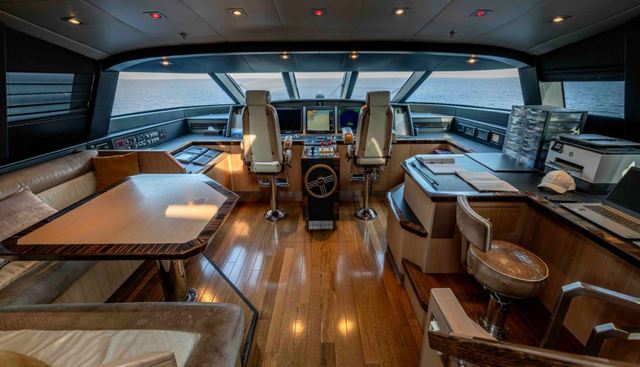 PALMER JOHNSON 150 yacht for sale 27