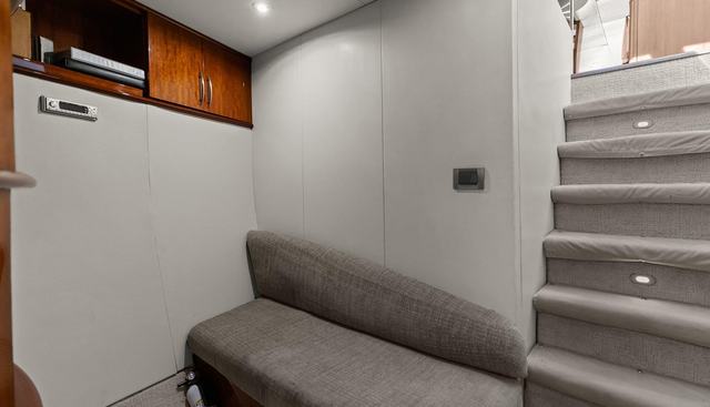 Noname yacht for sale 37