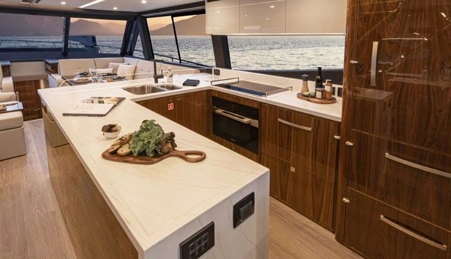 64 SPORTS MOTOR YACHT SERIES 2 yacht for sale 204