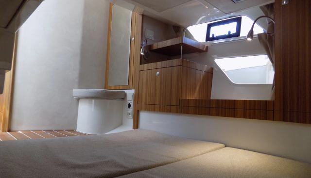 PEGGY G yacht for sale 39