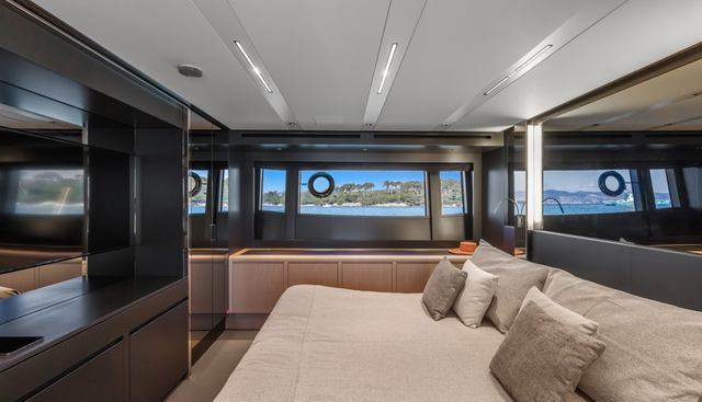 SAMIRA yacht for sale 14