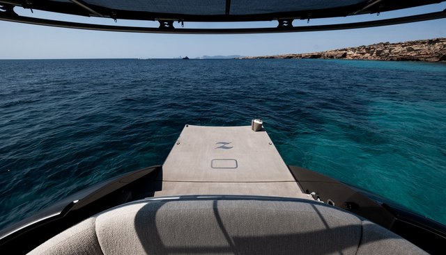 LOLOMA yacht for sale 23