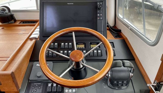noname yacht for sale 25