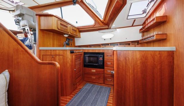 Ruckus yacht for sale 29