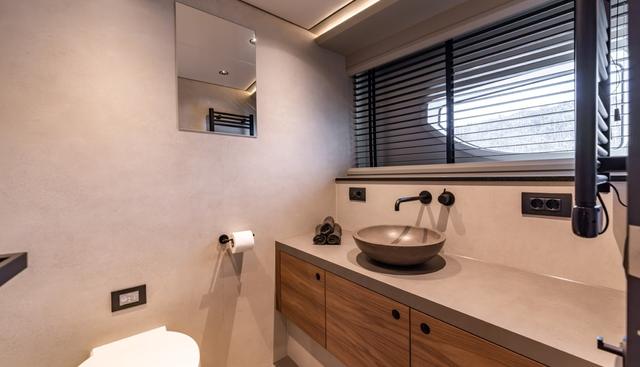 Lady Fleur yacht for sale 24