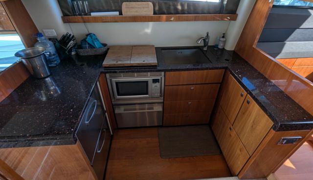 Casa Amigos yacht for sale 24