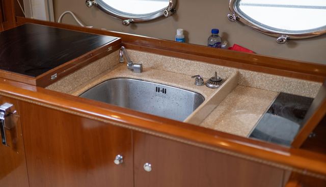 Place2Be yacht for sale 43