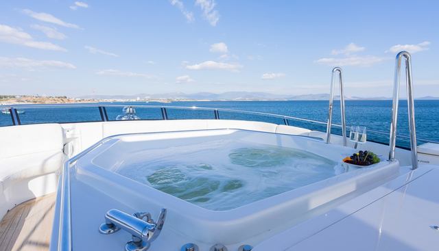 STELLA FIERA yacht for sale 5