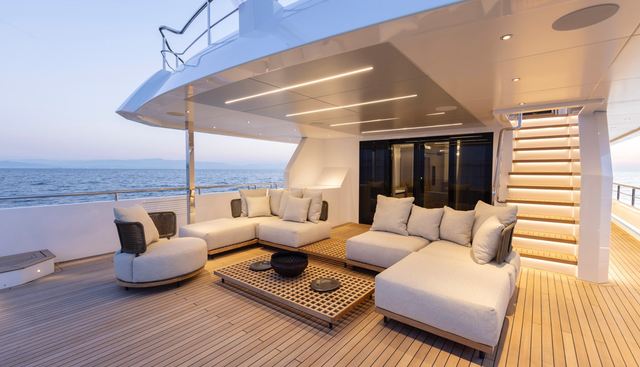 BEE EXPLORER YACHT yacht for sale 20