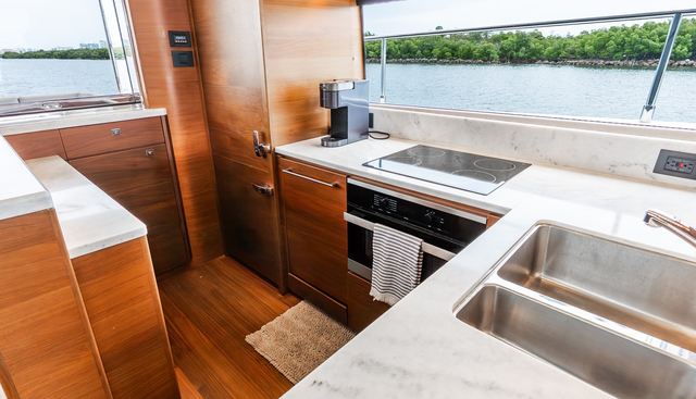 MAMU yacht for sale 30