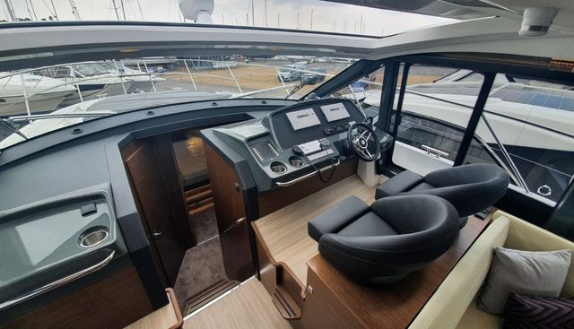 Swysh yacht for sale 15