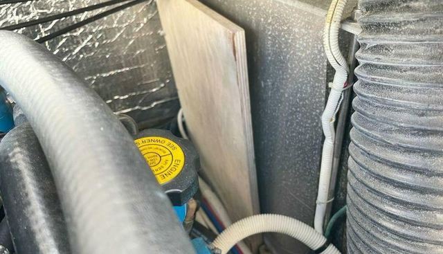 MJM Grand yacht for sale 54