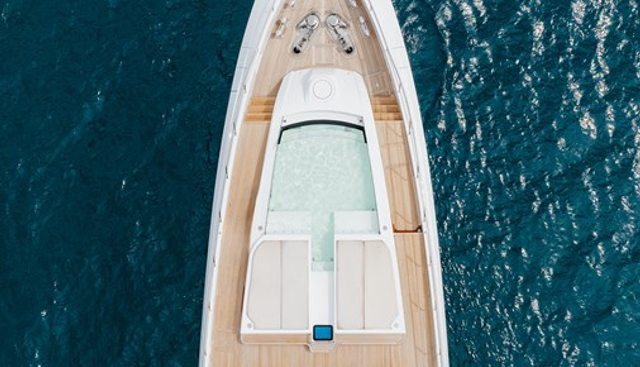 GOLDENEYE yacht for sale 52