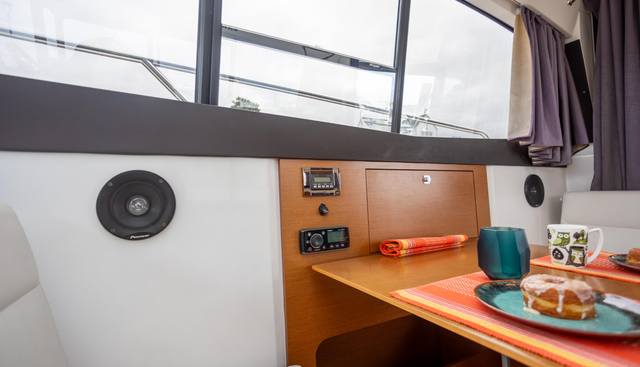 Myrt yacht for sale 15