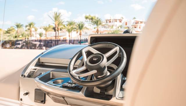 noname yacht for sale 18