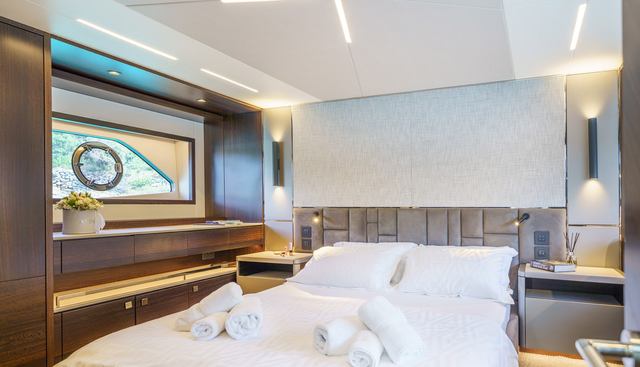 AQUAMARINE yacht for sale 24