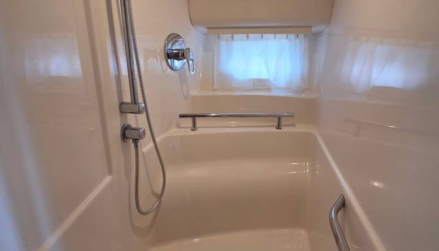 La Jefa yacht for sale 12