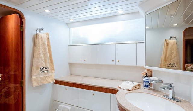 OCTOBER PRINCESS yacht for sale 53