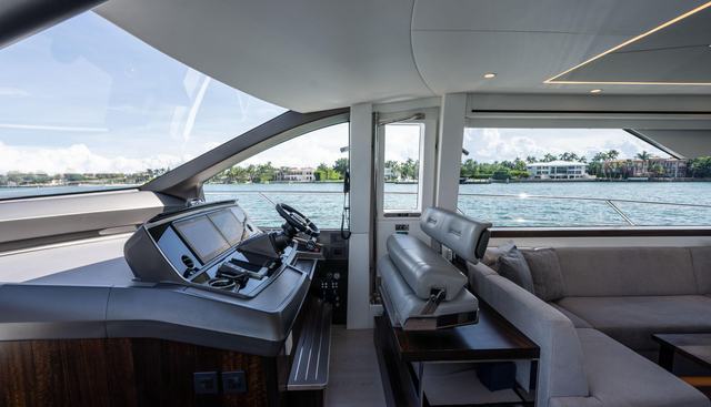 4-Play VII yacht for sale 48