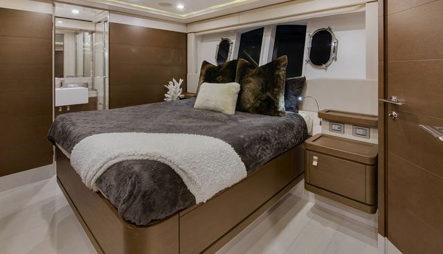 Pinnacle yacht for sale 20