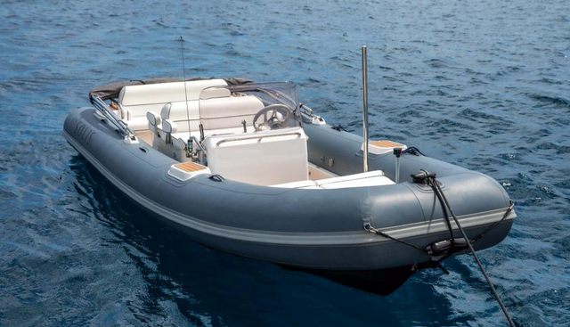 Solis yacht for sale 25