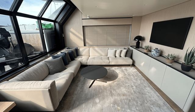 BGX 73 yacht for sale 7