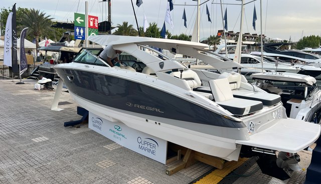 Regal LS6 yacht for sale 4