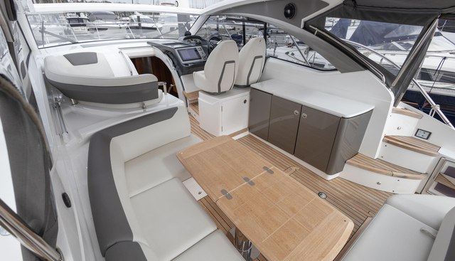 Time Out yacht for sale 30
