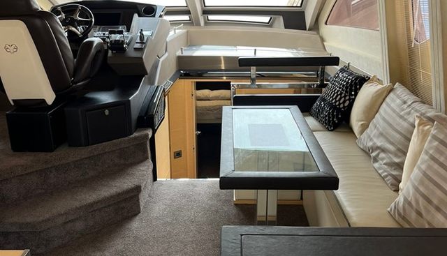 CRANCHI SIXTY 6 FLY yacht for sale 12