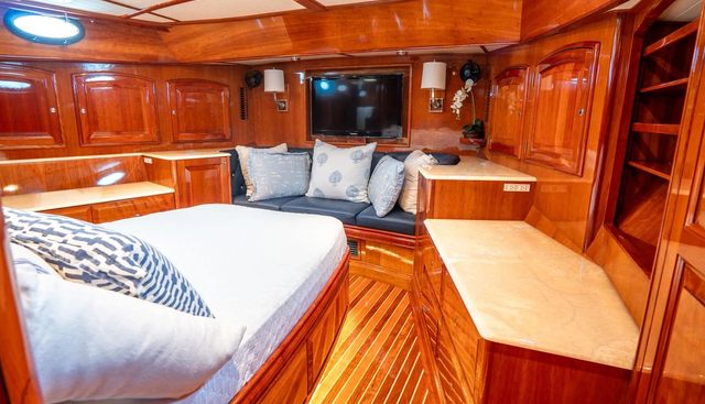 Sapphire II yacht for sale 13