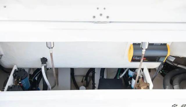 noname yacht for sale 30