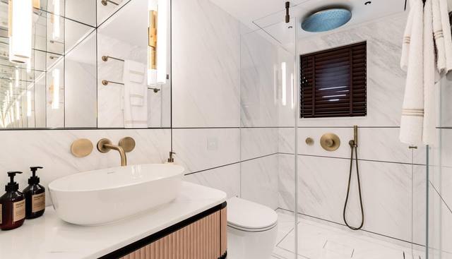 MIDNIGHT SAGA yacht for sale 19