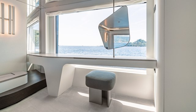 ARIA yacht for sale 17