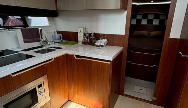 GALEON 445 HTS MY JOY yacht for sale 22