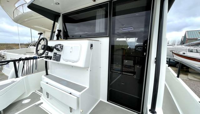 noname yacht for sale 14