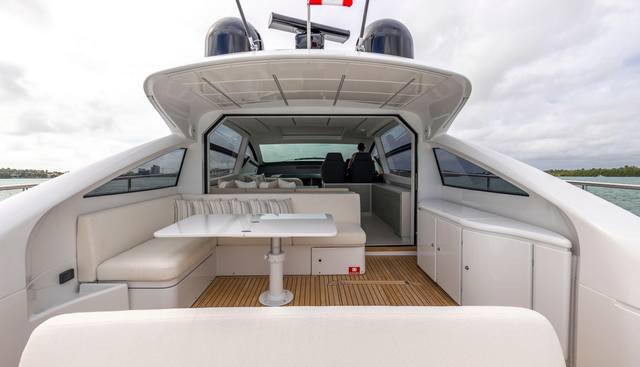 SEA SUITE I yacht for sale 24