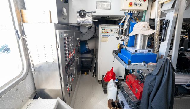 noname yacht for sale 72