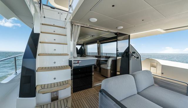 noname yacht for sale 37