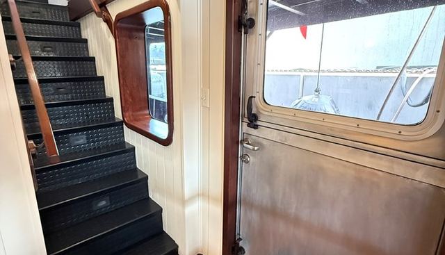 Anne S Pierce yacht for sale 42