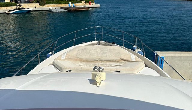 VISTA III yacht for sale 10