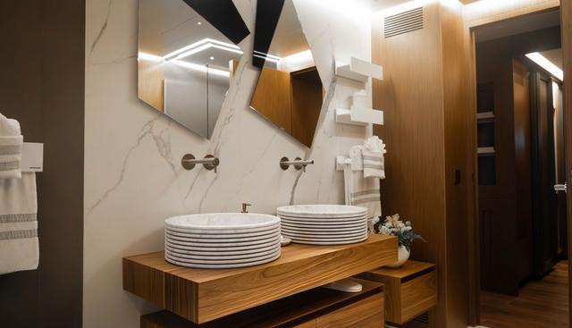 Blade II yacht for sale 17