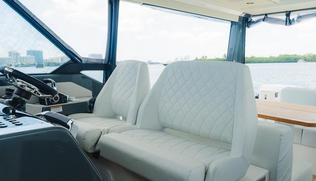 LA PLAGE yacht for sale 13