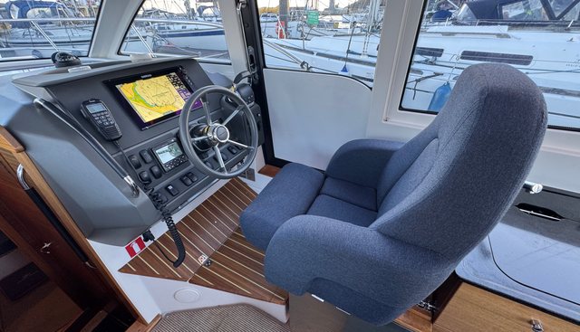 Oceanmann yacht for sale 19
