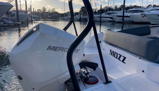 MOZZ yacht for sale 9